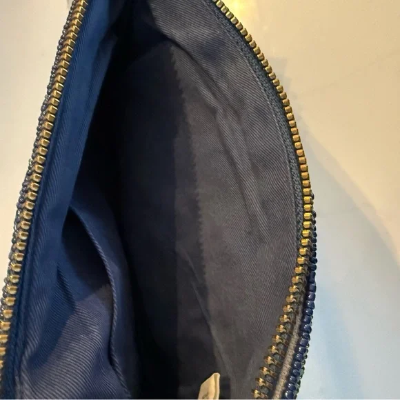 Anthropologie Beaded Clutch Pouch – Colorful Heart & Floral Design – NWT - Picture 3 of 5